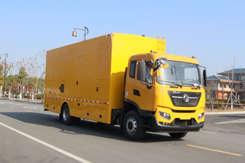 東風(fēng)天錦電源車(chē)