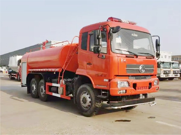 東風11噸六驅越野森林消防車